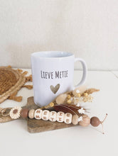 Afbeelding in Gallery-weergave laden, Gelukbox Metie met sleutelhanger en mok
