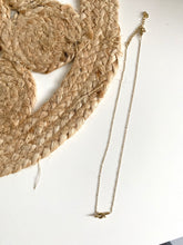 Afbeelding in Gallery-weergave laden, Ketting geknoopte bedel
