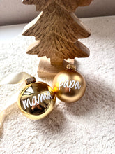 Afbeelding in Gallery-weergave laden, Gouden kerstballen met naam
