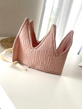 Afbeelding in Gallery-weergave laden, ROZE verjaardagskroon
