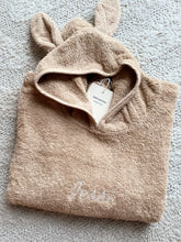 Afbeelding in Gallery-weergave laden, Badponcho met naam- BISCUIT
