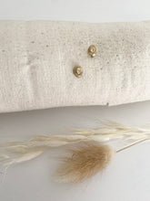Afbeelding in Gallery-weergave laden, Annabelle
